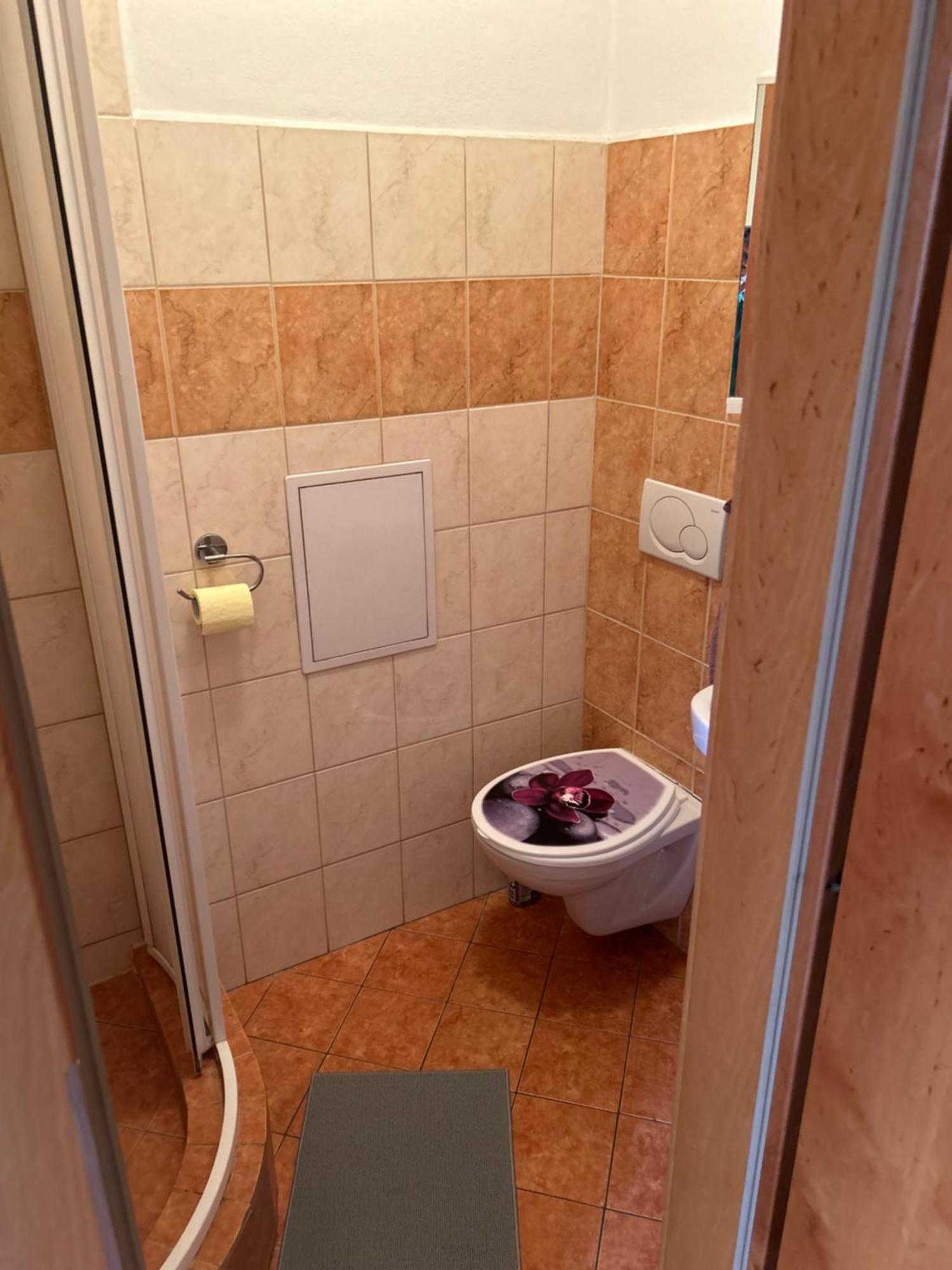 דירות ברטיסלאבה Plaza De Luxe מראה חיצוני תמונה
